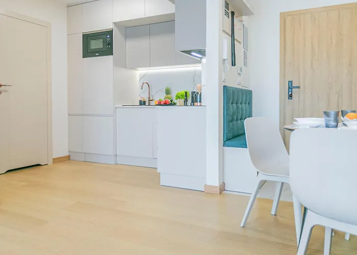 Апартаменты Jp Jastrzebia, Wysoki Standard, Parking, Blisko Morza !