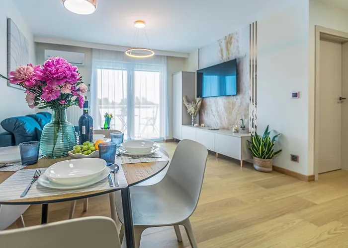 Апартаменты Jp Jastrzebia, Wysoki Standard, Parking, Blisko Morza ! *